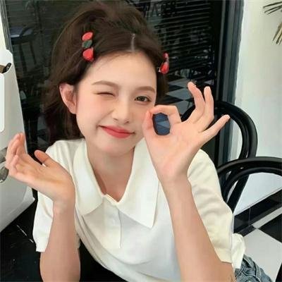 小小吸血鬼 高清封面